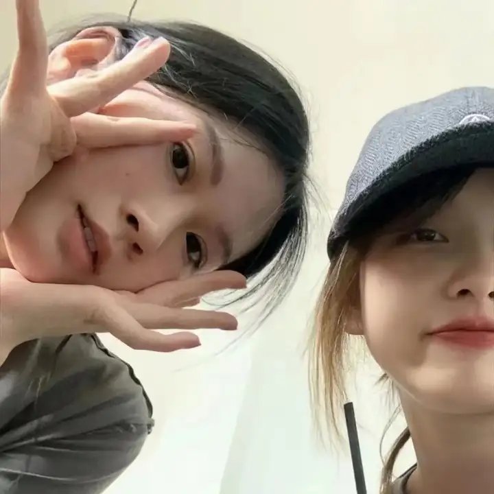 女人世上 封面